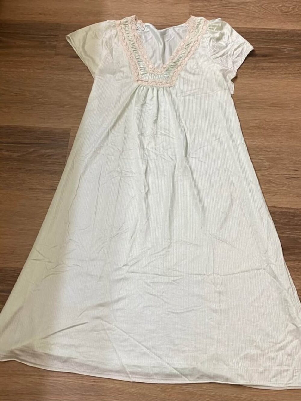 VTG Barad & Co Mint Green Micro Pleated Nightgown Medium Petite Coquette Cottage